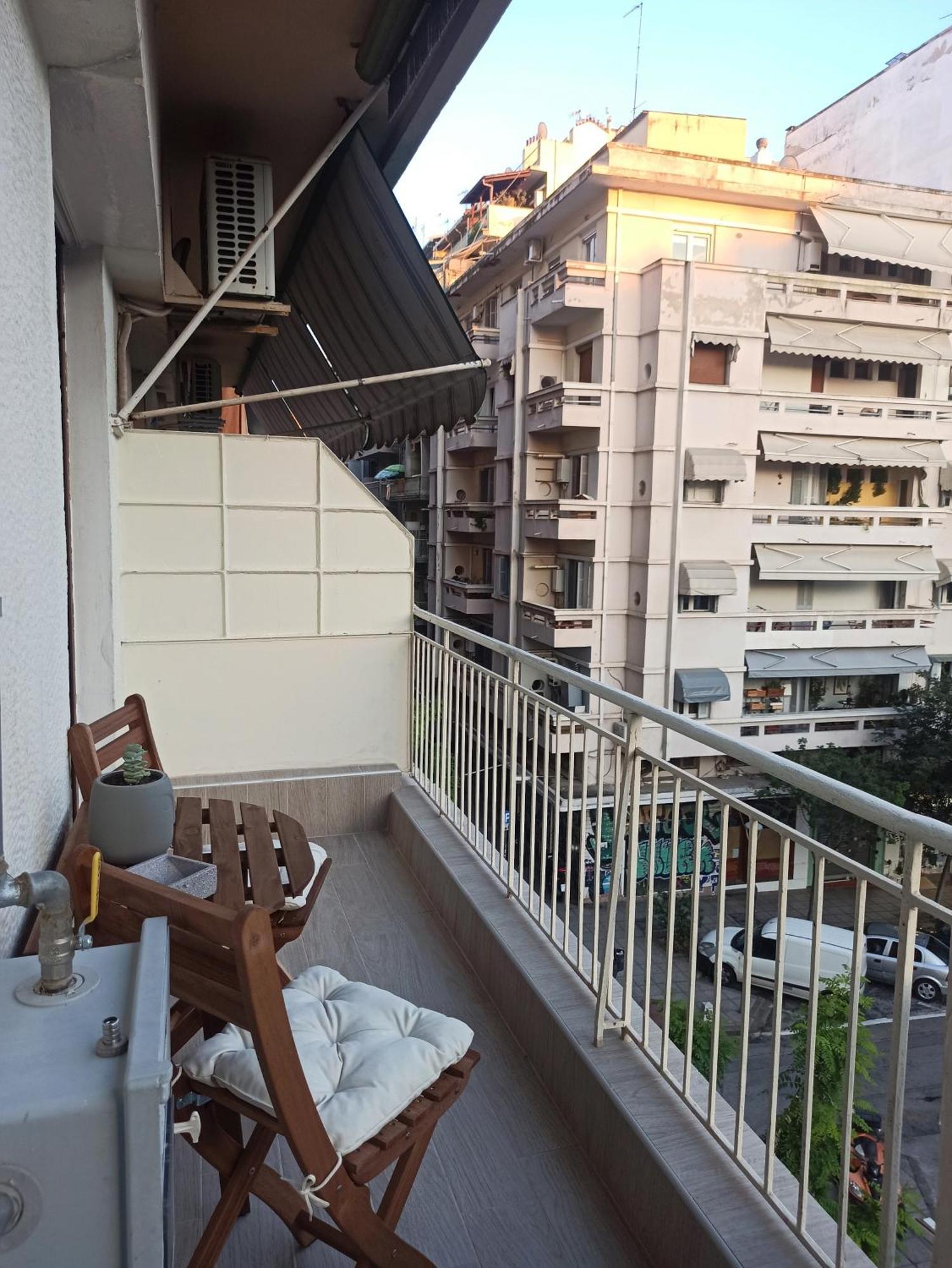 Athonos Secret Diamond Apartment Tesalonika Bagian luar foto